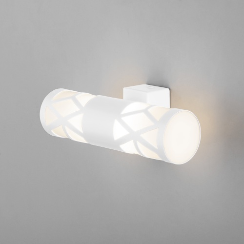 Настенный светодиодный светильник Elektrostandard Fanc MRL LED 1023 белый фото 5