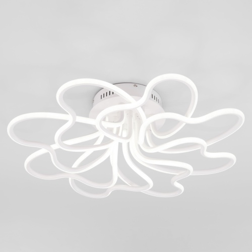 Потолочный светильник Eurosvet Floret 90135/8 белый